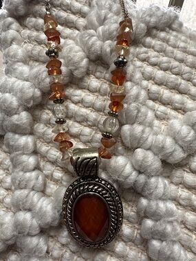 Vintage Avon Pendant Necklace - Brown/Orange